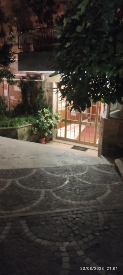 Appartamento Roma Citta Giardino Luaran gambar