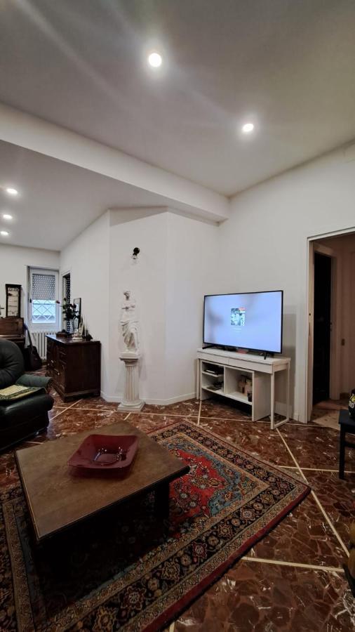 Appartamento Roma Citta Giardino Luaran gambar