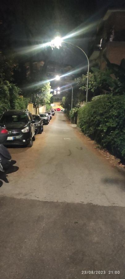 Appartamento Roma Citta Giardino Luaran gambar